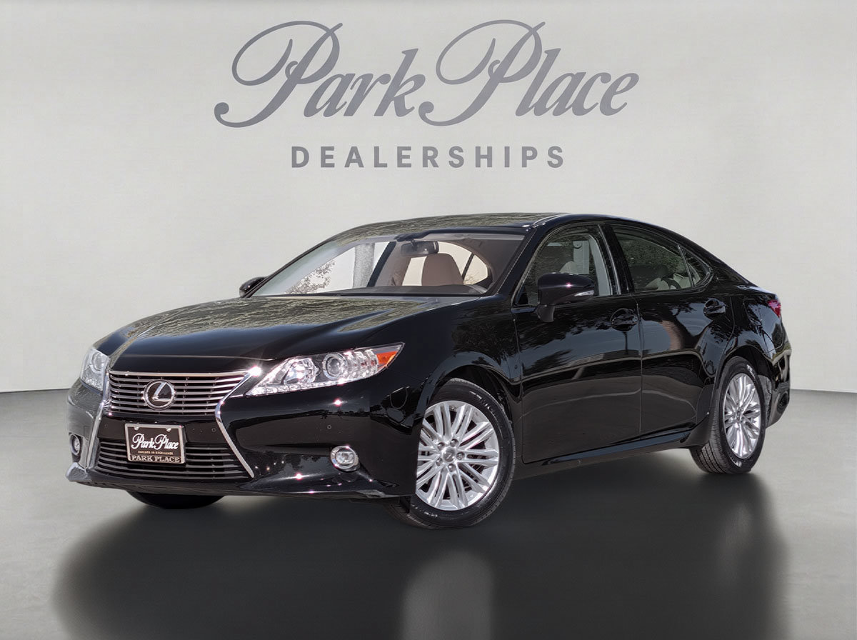 Used 2014 Lexus ES 350 w/ Luxury Package FWD image 1
