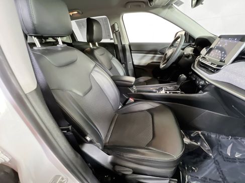 Used 2022 Jeep Compass Latitude image 25