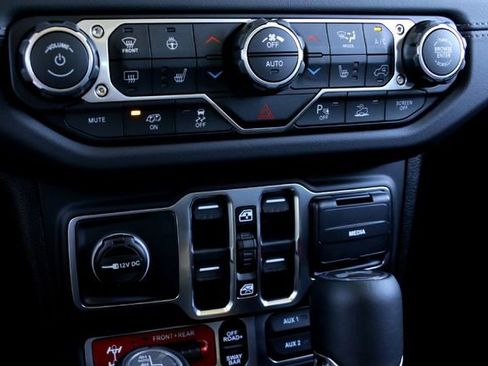 New 2026 Jeep Wrangler Unlimited Rubicon 392 image 15