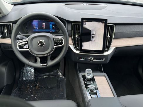 New 2026 Volvo XC90 B6 Plus w/ Protection Package AWD/4WD image 26
