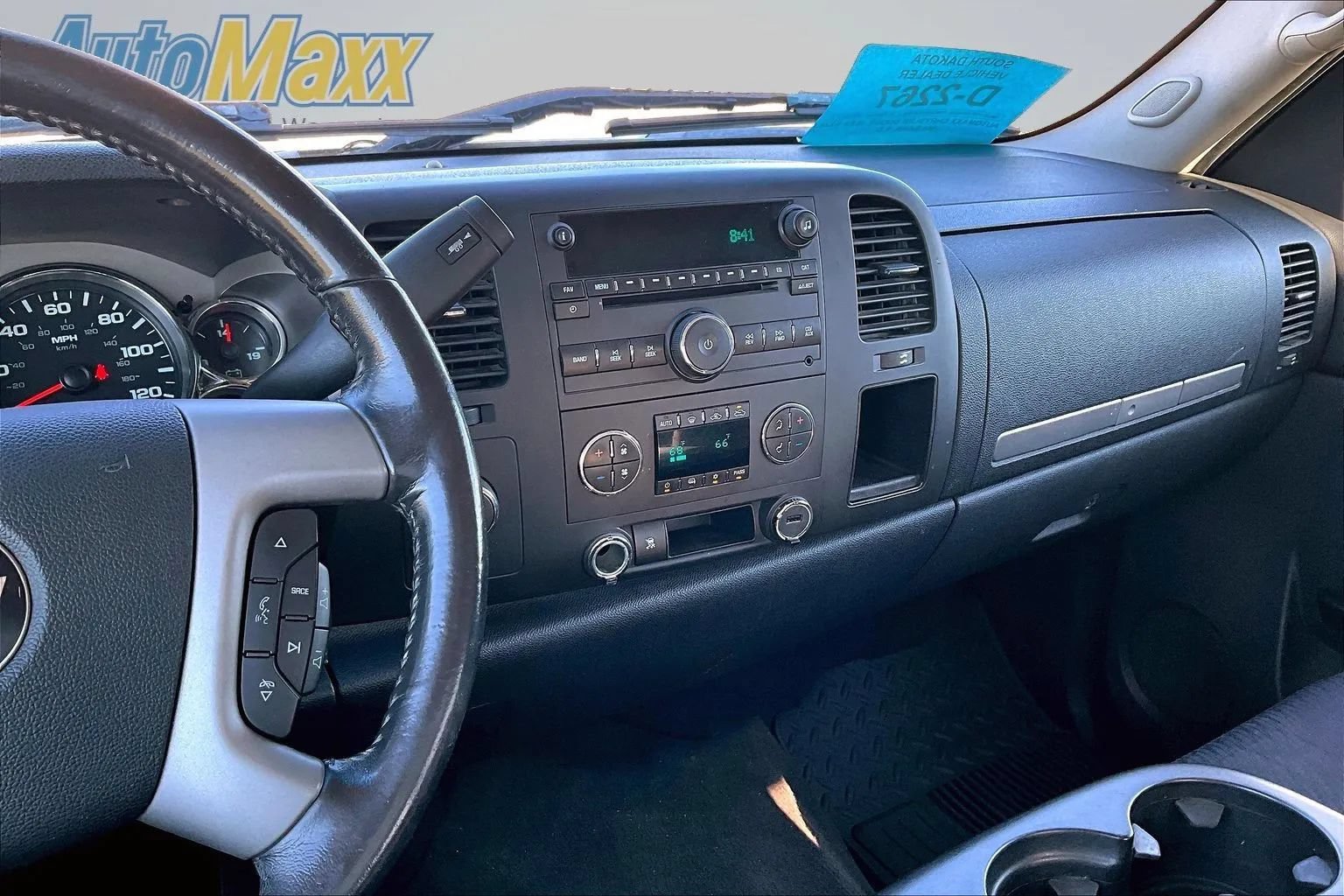 Used 2010 Chevrolet Silverado 1500 LT w/ Power Pack Plus AWD/4WD image 10