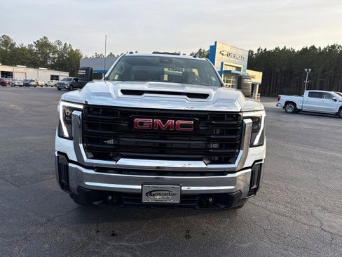 New 2026 GMC Sierra 3500 Pro w/ Convenience Package image 7