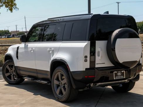 New 2026 Land Rover Defender 110 S AWD/4WD image 13