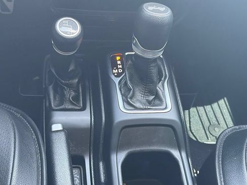 Used 2021 Jeep Wrangler Unlimited Sport AWD/4WD image 29