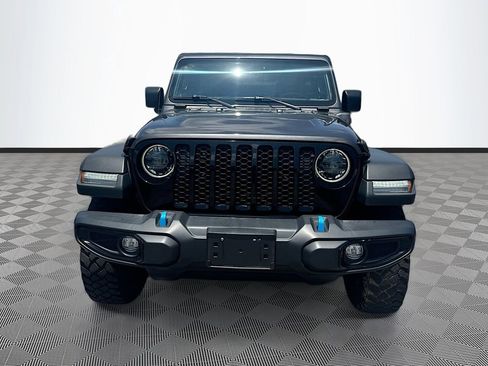 Used 2023 Jeep Wrangler Unlimited w/ 8.4" Radio Group AWD/4WD image 4