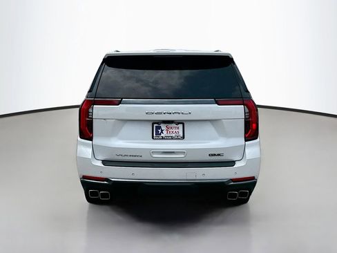 Used 2025 GMC Yukon Denali Ultimate AWD/4WD image 6