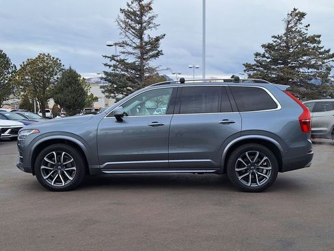Used 2018 Volvo XC90 T6 Momentum image 6