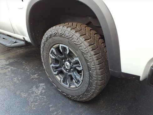 New 2025 Chevrolet Silverado 1500 ZR2 w/ Technology Package image 7