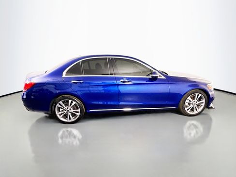 Used 2019 Mercedes-Benz C 300 Sedan image 11
