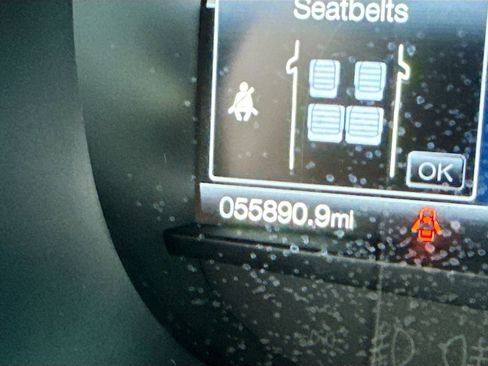 Used 2024 Ford Edge Titanium image 13