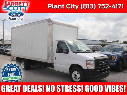 Used 2024 Ford E-350 and Econoline 350 Super Duty w/ Power Windows & Locks Group RWD image 1