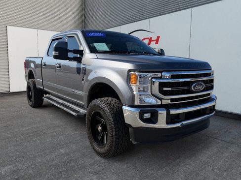 Used 2021 Ford F250 Lariat w/ Lariat Value Package image 1