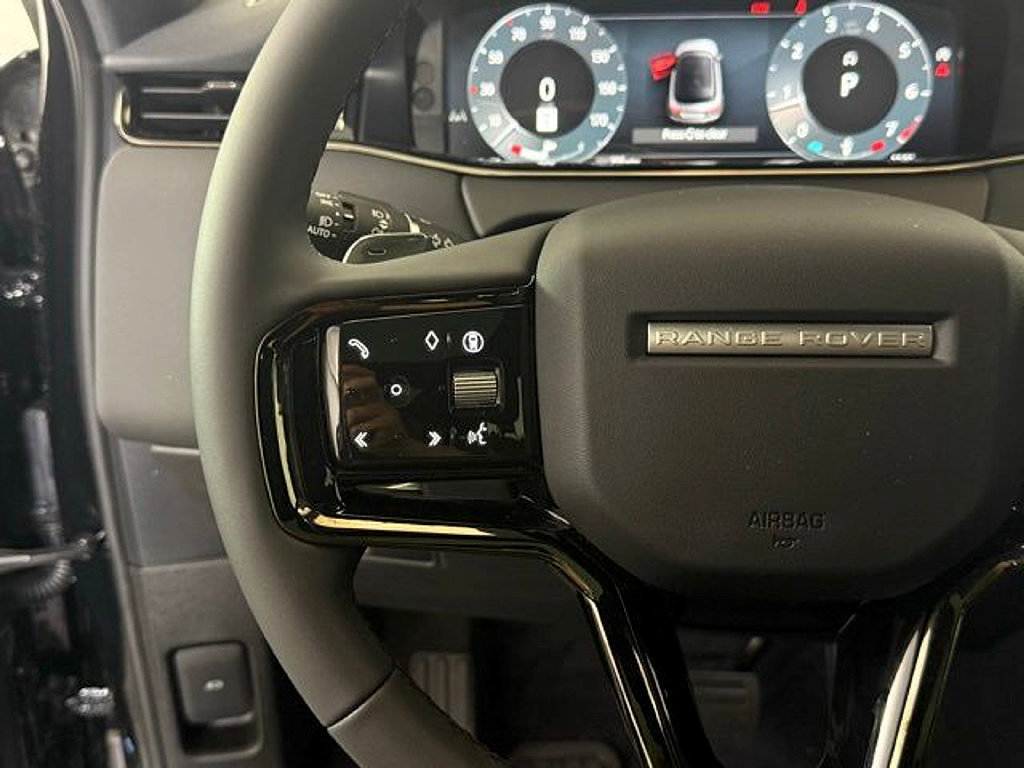 New 2026 Land Rover Range Rover Evoque S AWD/4WD image 35