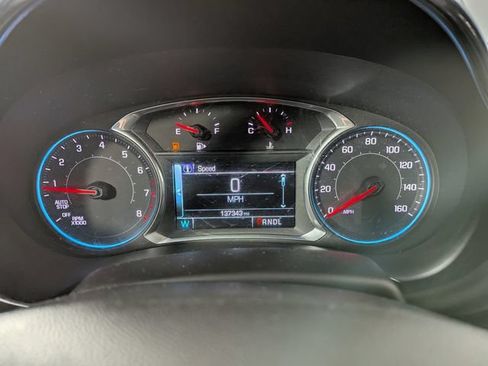 Used 2018 Chevrolet Malibu LT FWD image 4