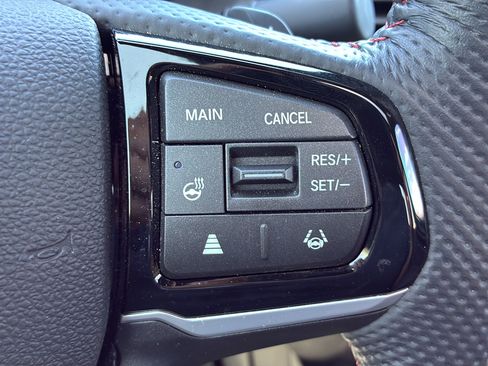 Used 2025 Honda Ridgeline Black Edition image 37
