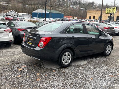 Used 2014 Chevrolet Sonic LS image 5