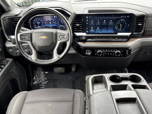 Used 2023 Chevrolet Silverado 1500 LT AWD/4WD image 24