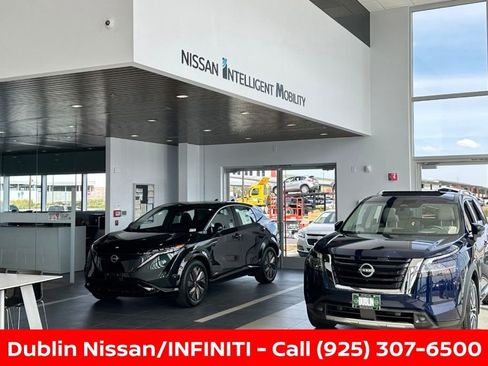 Certified 2026 Nissan Murano Platinum w/ Cargo Package AWD/4WD image 58