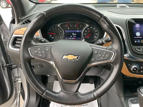 Used 2021 Chevrolet Equinox Premier AWD/4WD image 38