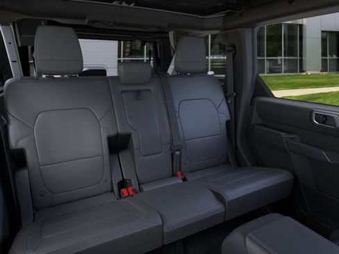New 2026 Ford Bronco Outer Banks AWD/4WD image 11