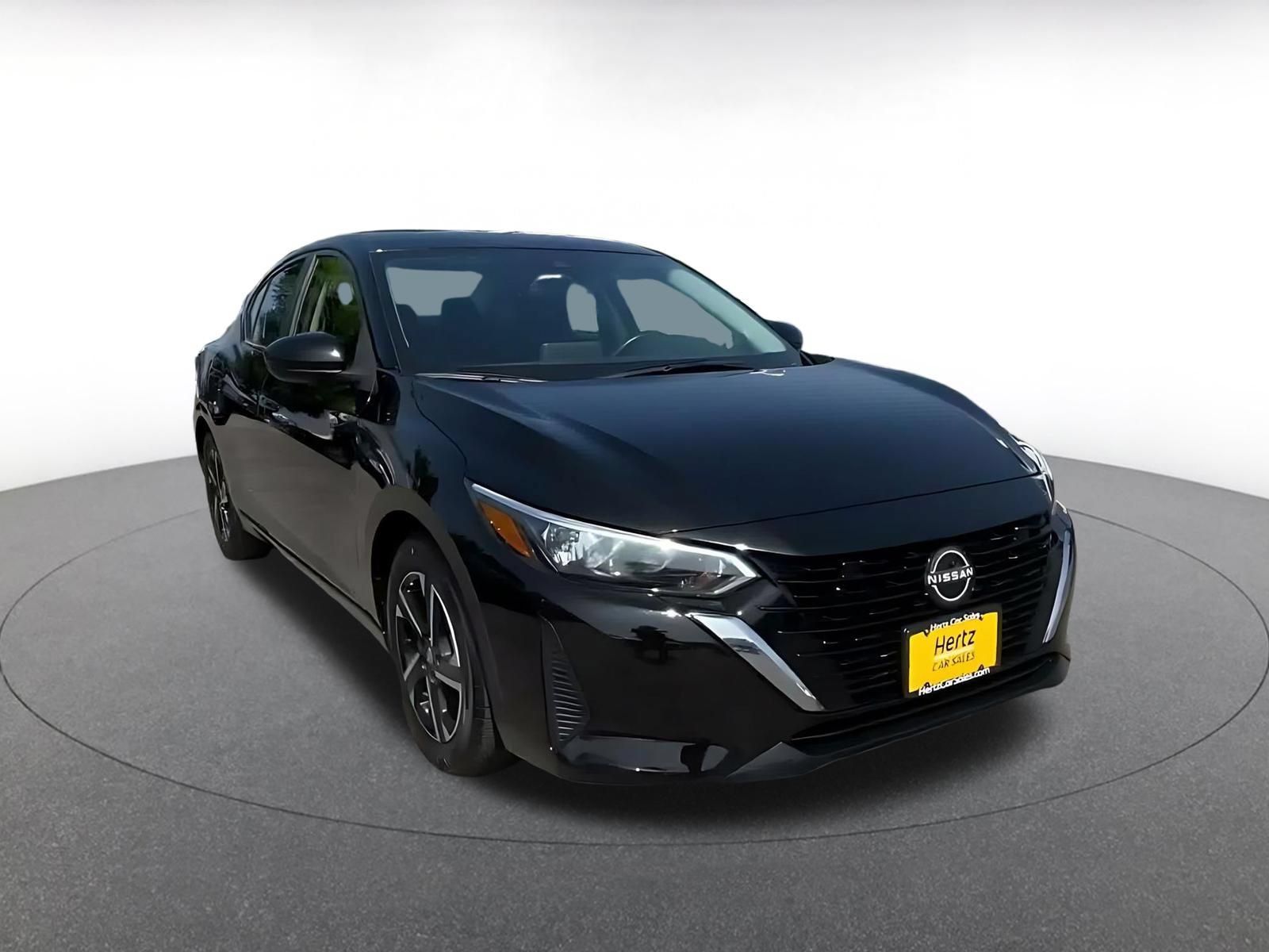 Used 2025 Nissan Sentra SV FWD image 3