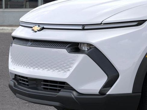 New 2026 Chevrolet Equinox EV LT image 46