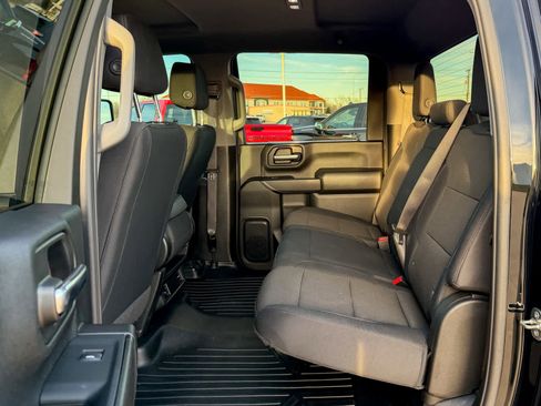 Used 2024 GMC Sierra 2500 Pro w/ 1SA Pro Safety Plus Package image 10