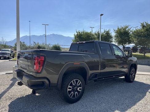 Used 2023 GMC Sierra 3500 AT4 w/ AT4 Premium Plus Package AWD/4WD image 3