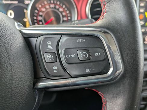 Used 2020 Jeep Gladiator Rubicon image 18