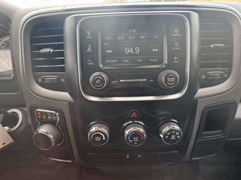 Used 2018 RAM 1500 Express RWD image 8