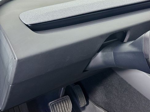 Used 2025 Tesla Model 3 Long Range RWD image 16