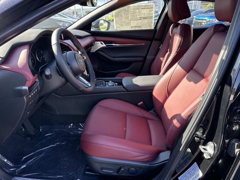 New 2026 MAZDA MAZDA3 Hatchback w/Premium Plus Pkg AWD/4WD image 25