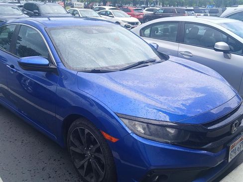 Used 2020 Honda Civic Sport image 3