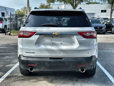 Used 2019 Chevrolet Traverse LT image 7