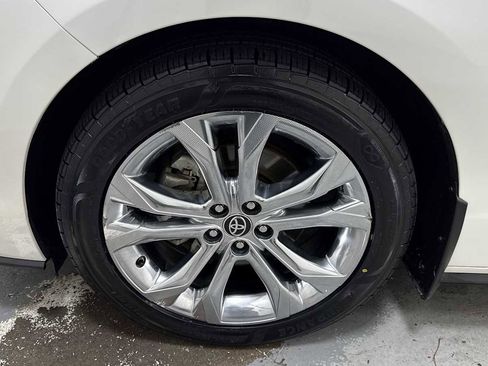 Certified 2021 Toyota Sienna Platinum image 10