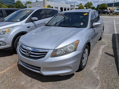 Used 2012 Honda Accord LX image 2