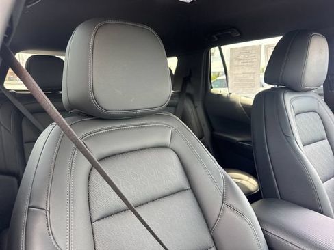 Used 2026 Chevrolet Equinox LT w/ Convenience Package II FWD image 29