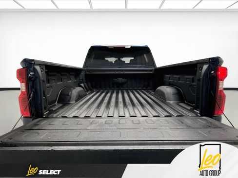 Used 2022 Chevrolet Silverado 2500 LT w/ Convenience Package AWD/4WD image 27
