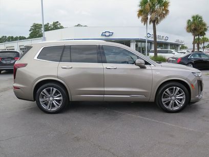 Used 2022 Cadillac XT6 Premium Luxury w/ Technology Package