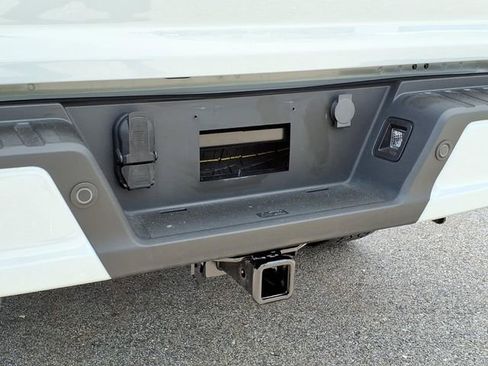 Used 2023 Ford F150 XLT w/ Equipment Group 302A High AWD/4WD image 12