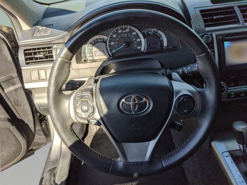 Used 2012 Toyota Camry SE image 11