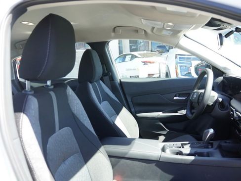 New 2026 Nissan Sentra SV image 16