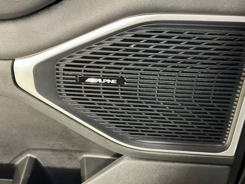 Used 2025 Jeep Wagoneer Series II w/ Premium Group I image 18