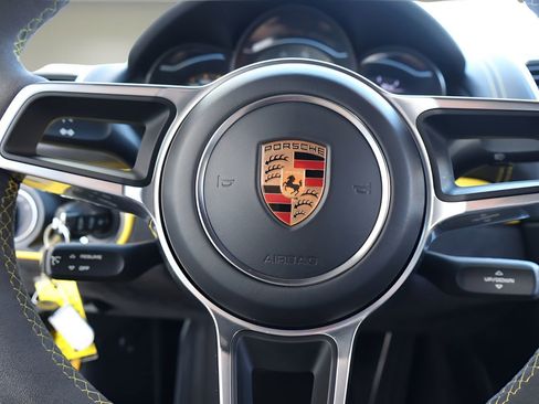 Used 2016 Porsche Cayman GT4 RWD image 16