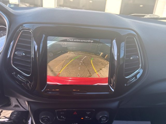 Used 2021 Jeep Compass Limited FWD image 16