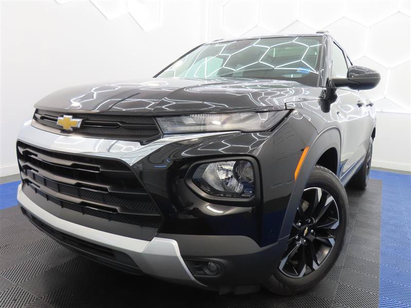 Used 2021 Chevrolet TrailBlazer LT w/ Sun and Liftgate Package AWD/4WD image 1