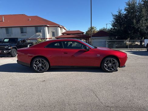 New 2024 Dodge Charger R/T w/ Plus Group image 2