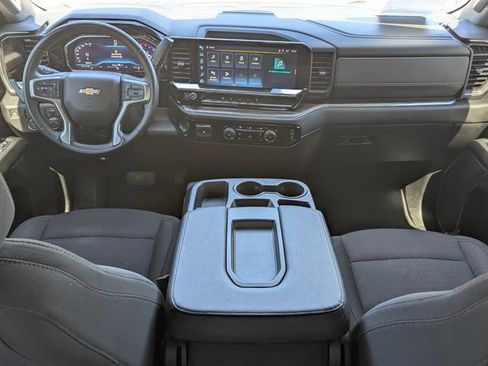 Used 2024 Chevrolet Silverado 2500 LT image 16