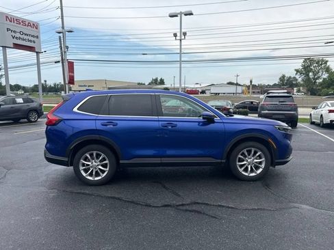 Used 2024 Honda CR-V EX image 8