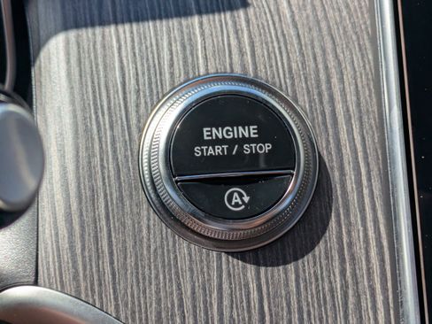 New 2026 Mercedes-Benz GLC 300 4MATIC image 29